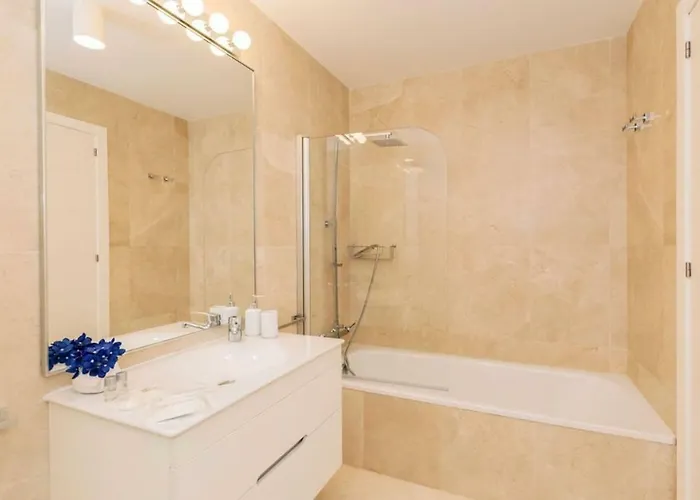 Oh La Life! Magnolia Jose * Costa Adeje (Tenerife)