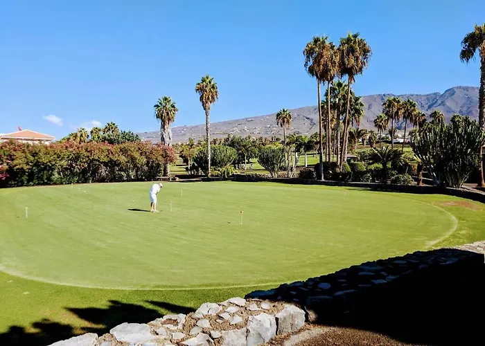 Oh La Life! Magnolia Jose Costa Adeje (Tenerife)