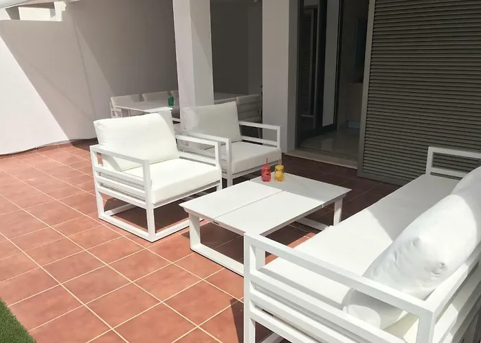 Oh La Life! Magnolia Jose Costa Adeje (Tenerife)