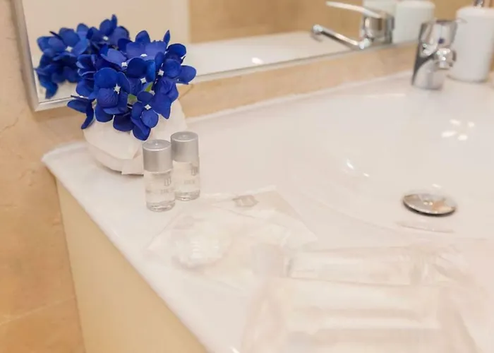 Oh La Life! Magnolia Jose