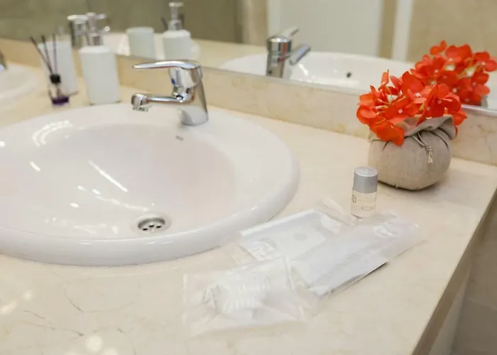 Oh La Life! Magnolia Jose * Costa Adeje (Tenerife)